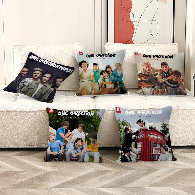 Home Textiles Direct - O-One Band Directions Music Copricuscino Decorativo
