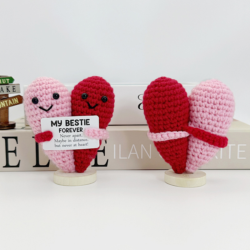 Home Textiles Europe - Divertente supporto emotivo all'uncinetto cuore abbraccio